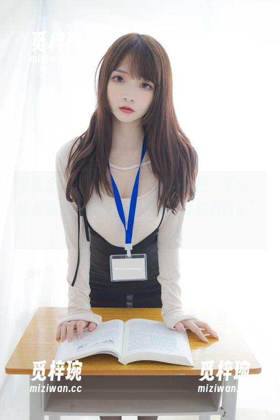 紧急企划 - 看小恩最新女友套图，学会“很美的犀利眼”，而不是“就知道瞎说”！