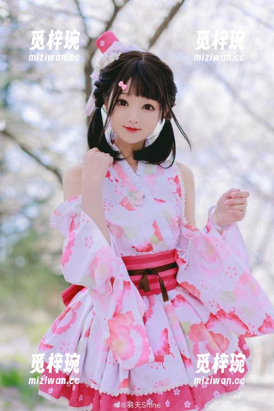 羽天shine 羽天shine的肯娘:你觉得作品适合下载吗?