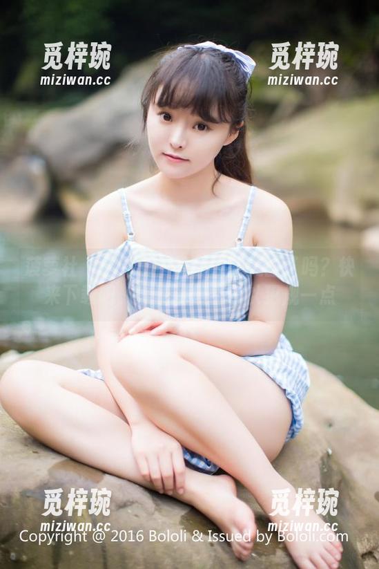 菠萝社-柳侑绮 菠萝社 - 看到柳侑绮的校服美图了吗?快来下载吧,谁说我们不可以犯规一点