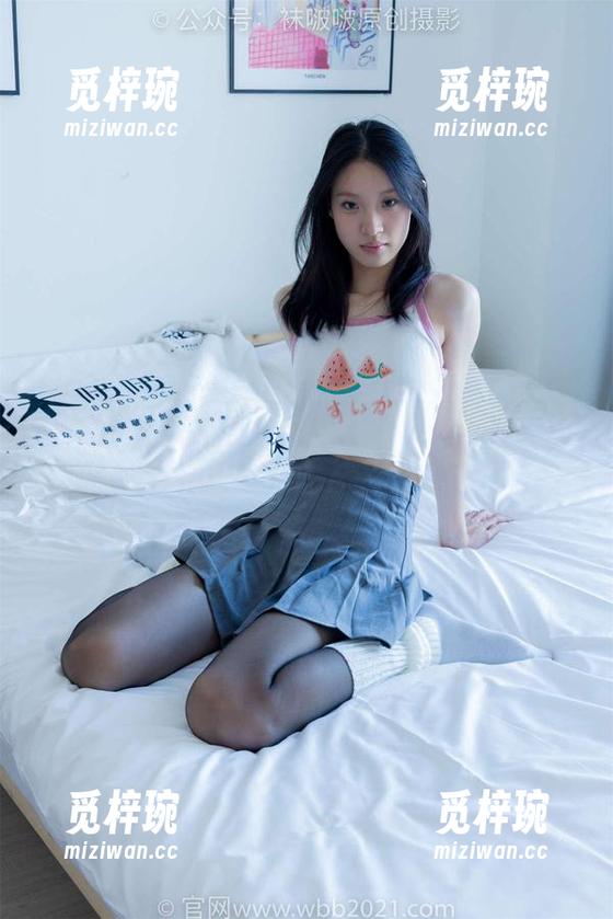 袜啵啵-稚予 袜啵啵 - 这里有稚予校服的在线资源,用视觉‘开学’必备!