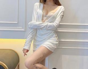 过期米线线喵的私房眼镜秀，原图不怕被寒风吹走？