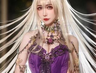 当阮邑Fairy遇见大凤礼服，聊天题材变成高清写真
