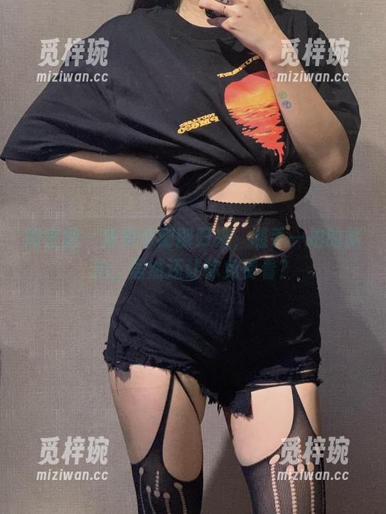 陈佩奇 微密圈 - 陈佩奇刚刚归来,随手一拍的旅拍,居然还让你免费看?
