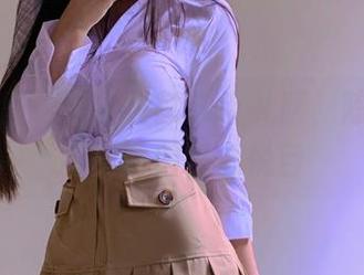 微密圈 – 一言不合就穿上礼服，陈佩奇的写真套图赏心悦目