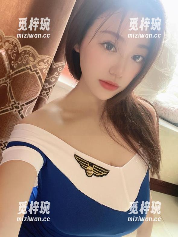 雪怡妹纸 微密圈 - 雪怡妹纸的双人图集,在线上瞧见了那种怎么形容也形容不出来的默契。