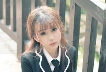青豆客 – 歆小兔chobits图集：女孩的另一面，且听我道来
