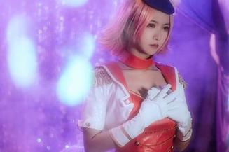 这是什么神奇的组合？圣人惠和服+鳗鱼霏儿=绝！快下载图包体验！