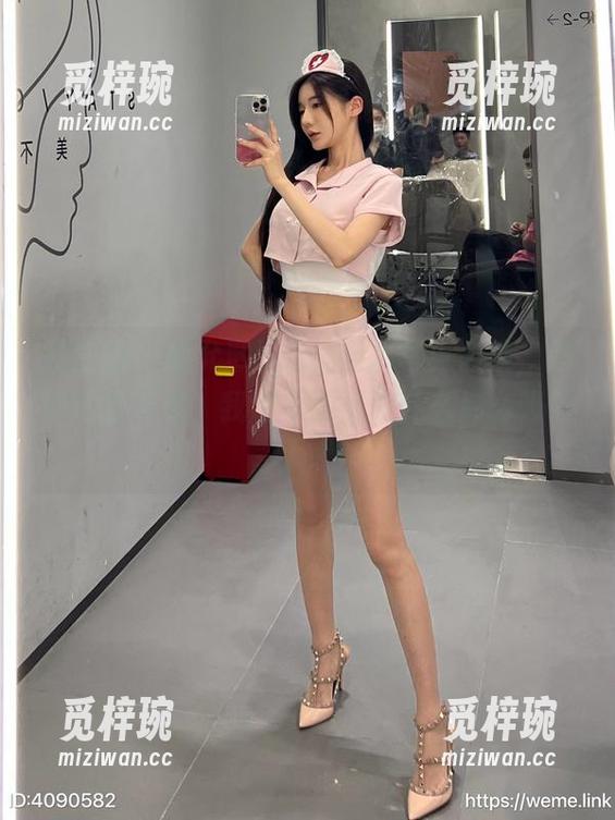 黎允熙baby 微密圈 - 黎允熙baby黑丝写真合集,静静地看着你,我也不知道为什么那么吸引人。
